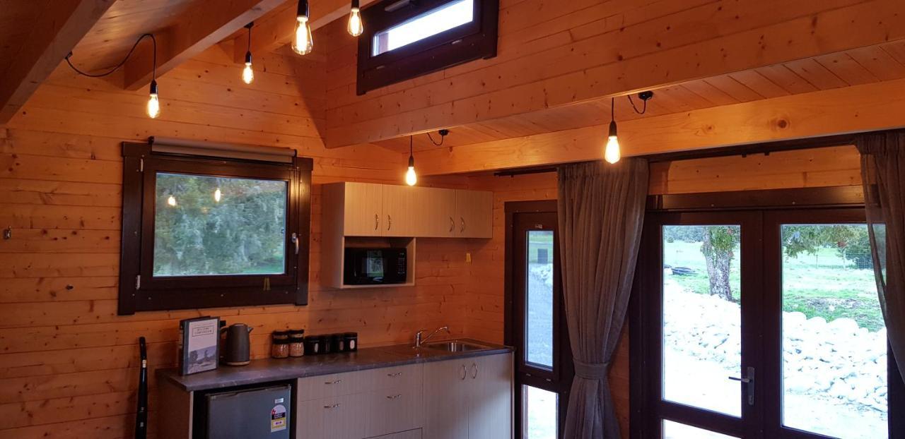 Cosy Cabin In The Paddocks - Breakfast Included 弗朗兹约瑟夫 外观 照片